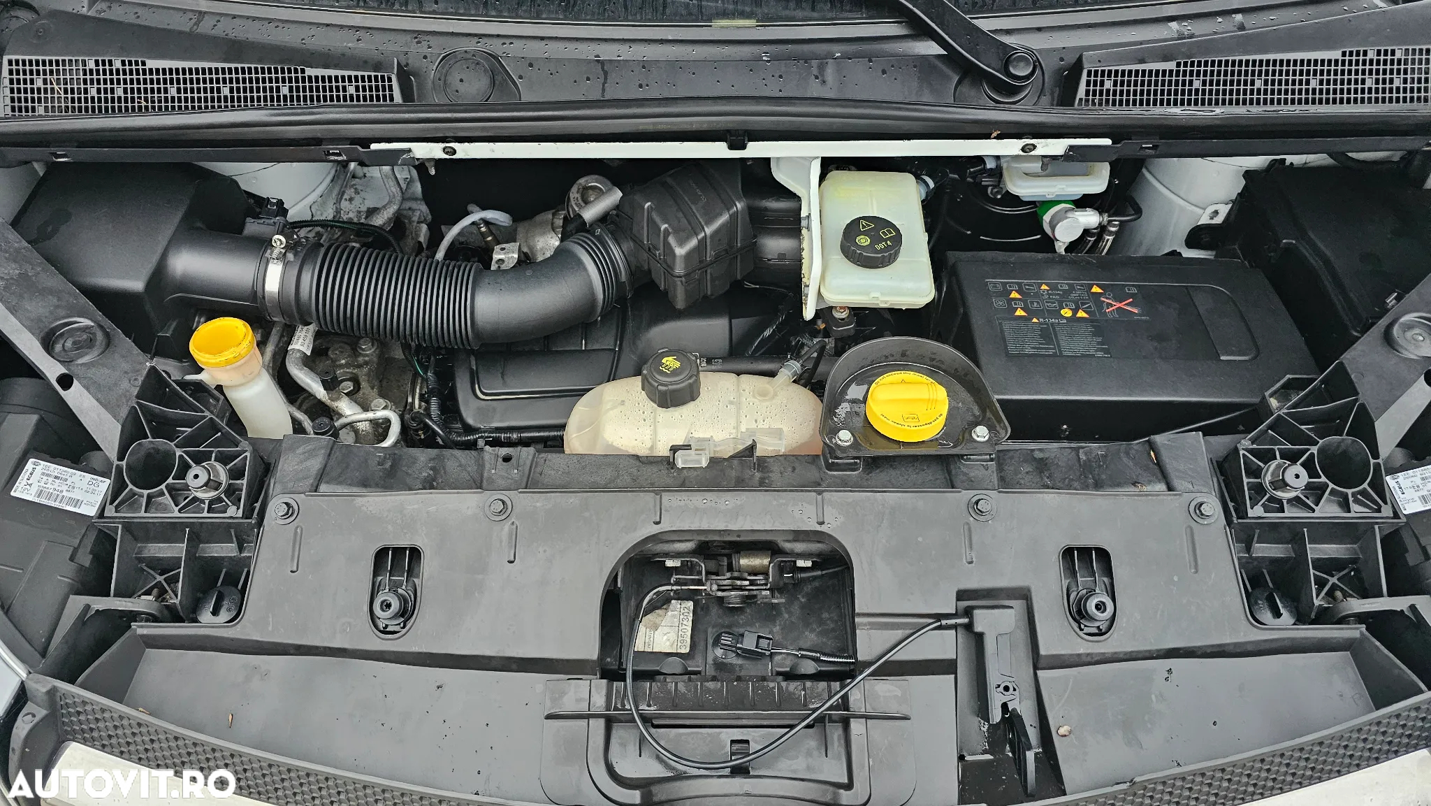 Opel Vivaro - 12