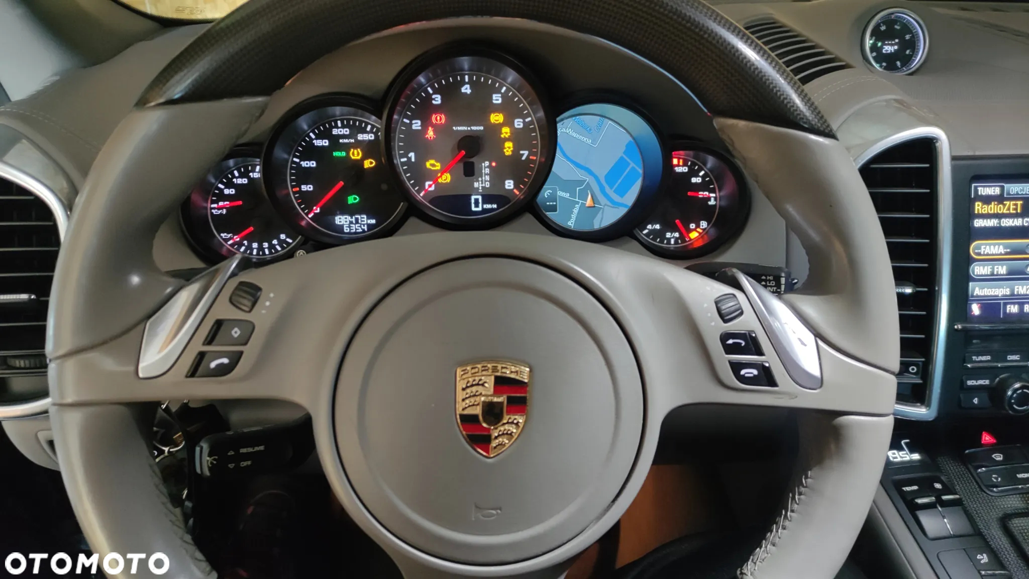 Porsche Cayenne S - 21