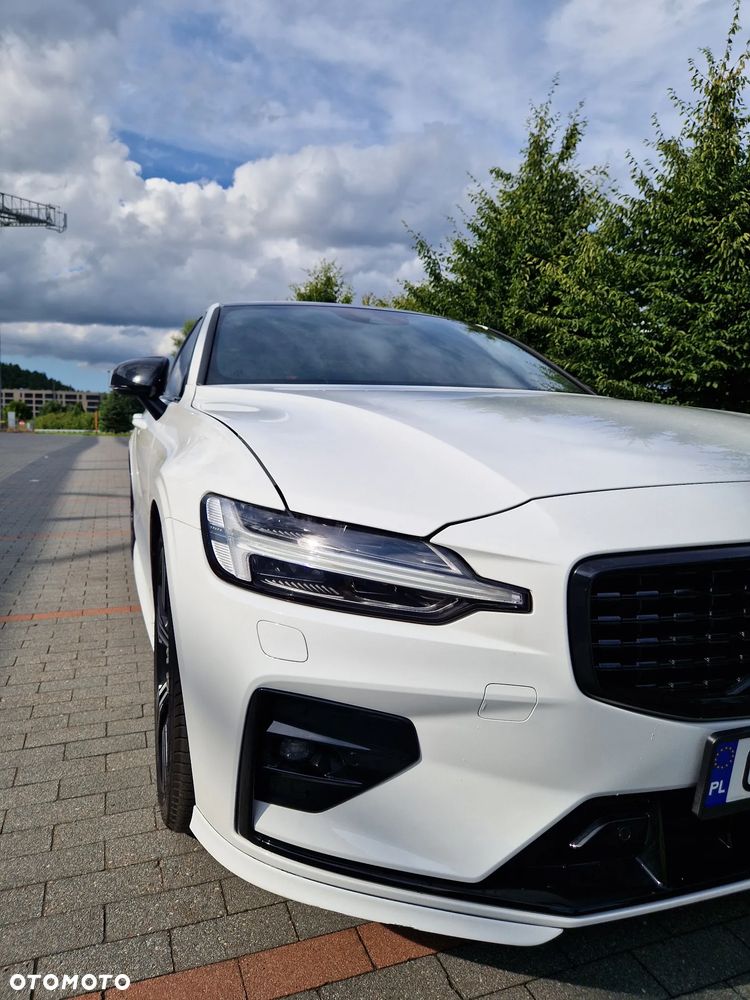 Volvo S60 T5 R-Design - 17