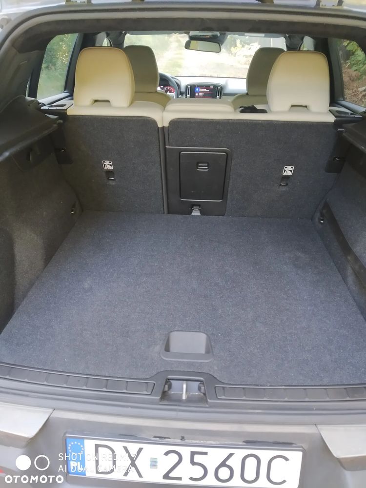 Volvo XC 40 - 9