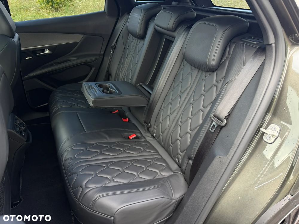 Peugeot 3008 1.6 PureTech Hybrid4 PHEV GT S&S EAT8 - 36