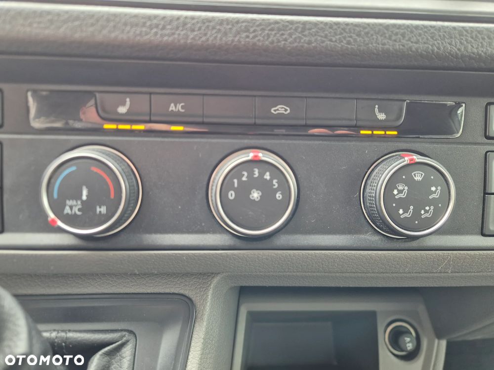 Volkswagen CRAFTER - 17