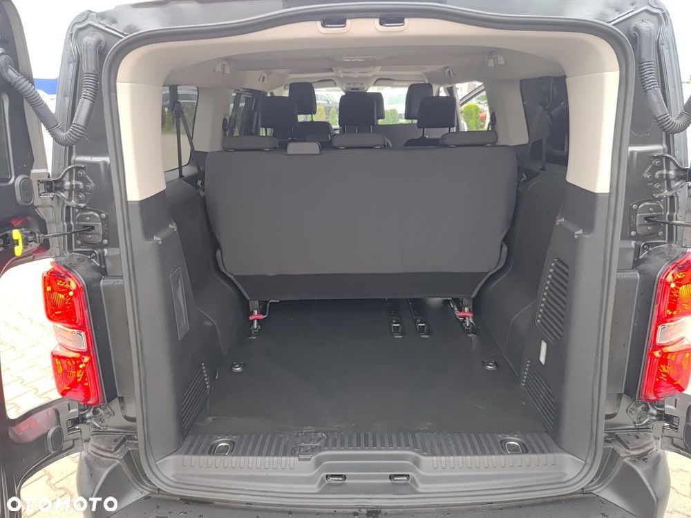 Opel Vivaro - 10