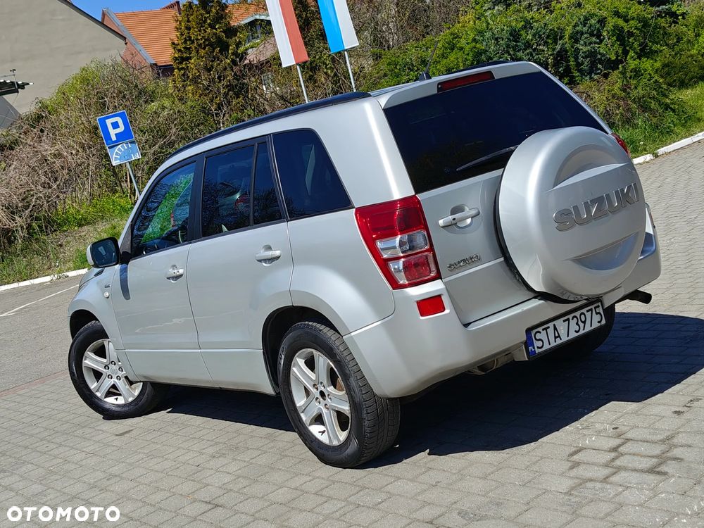 Suzuki Grand Vitara 1.9 DDiS Comfort + DPF - 4