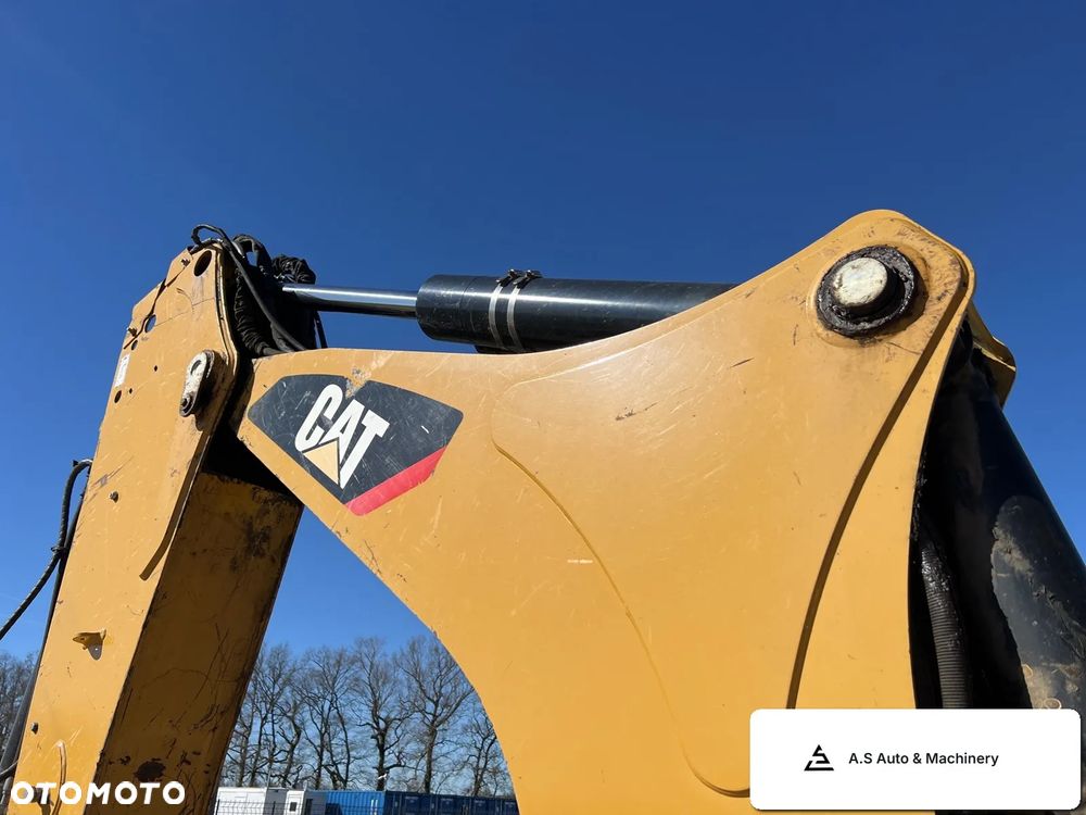 Caterpillar 432F2 - 7