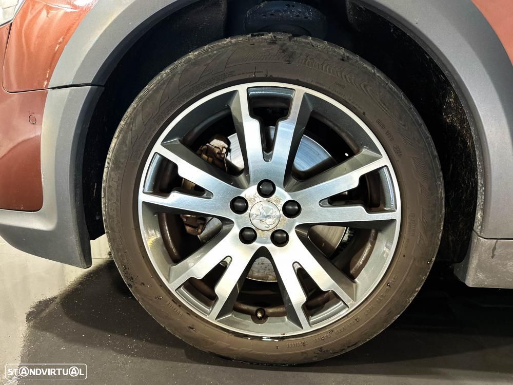 Peugeot 508 RXH 2.0 HDi Hybrid4 2-Tronic 104g - 54