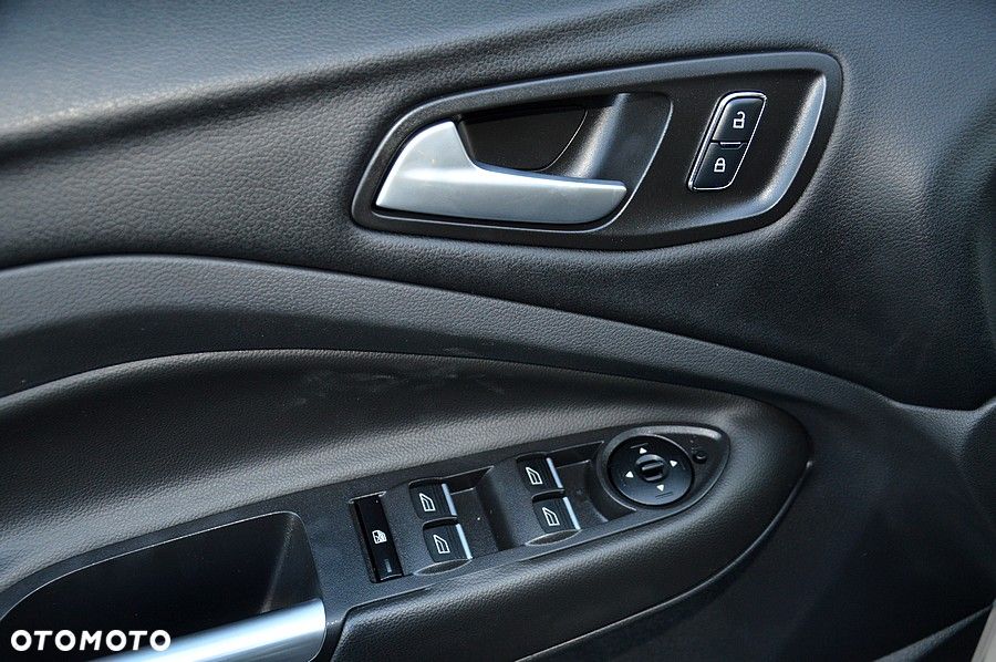 Ford Kuga 2.0 TDCi 4x4 Individual - 37