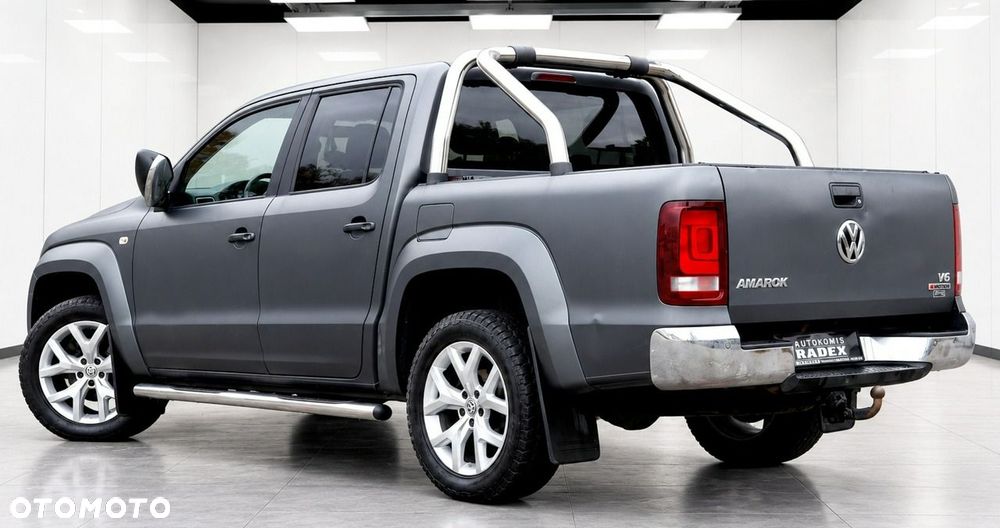 Volkswagen Amarok - 10