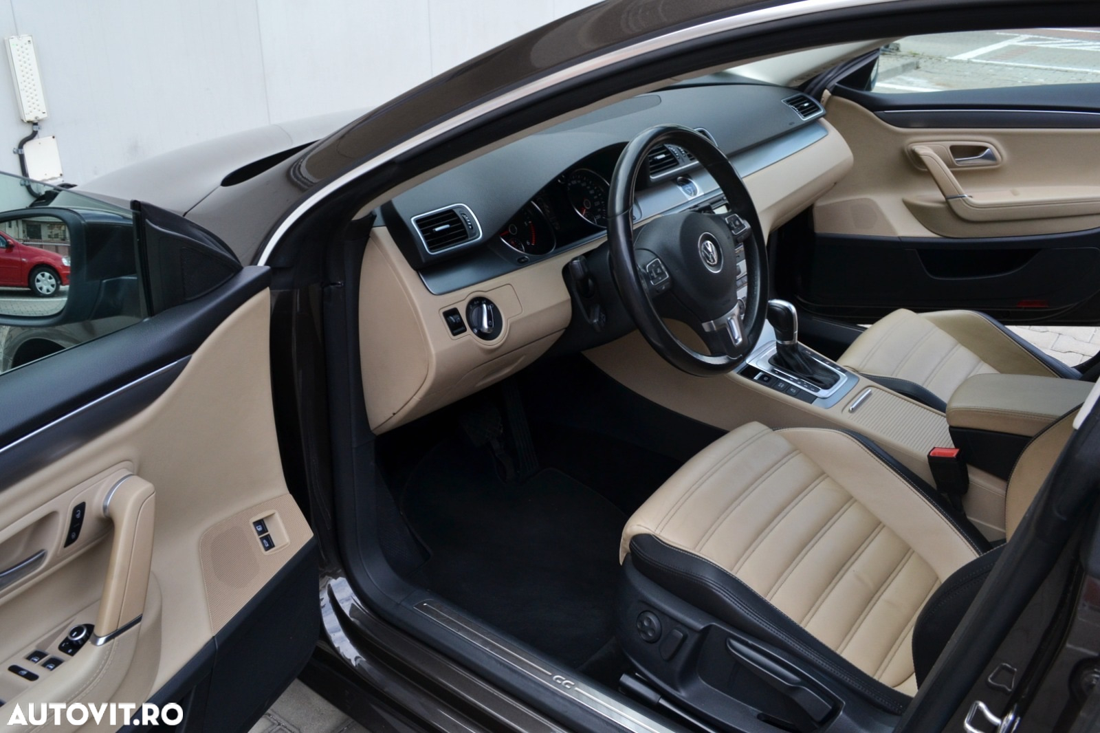 Volkswagen Passat CC 2.0 TDI BlueMotion Technology DSG - 14