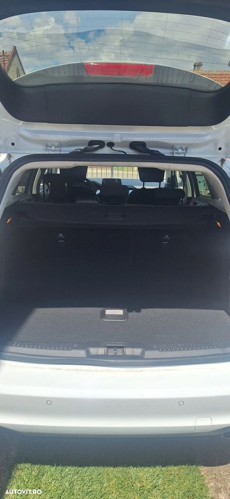 Ford Focus 1.5 EcoBlue Start-Stopp-System Aut. ACTIVE DESIGN - 26