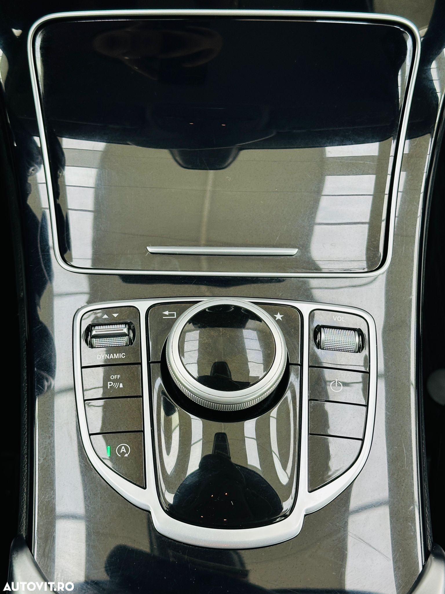Mercedes-Benz C - 27