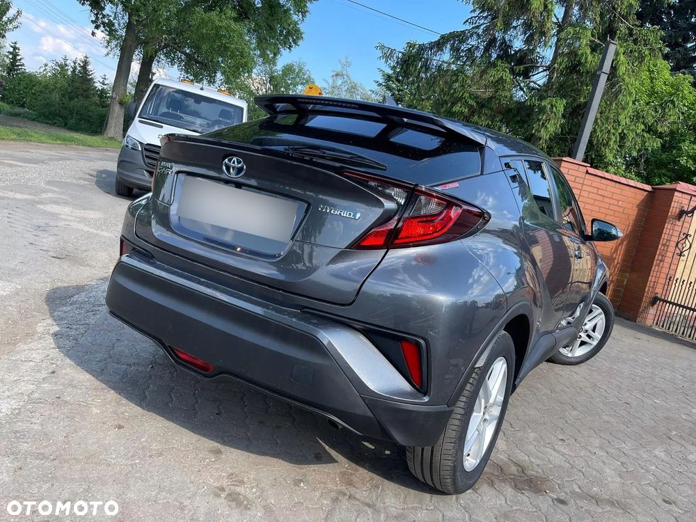 Toyota C-HR 1.8 Hybrid Neon Lime powered by JBL - 2
