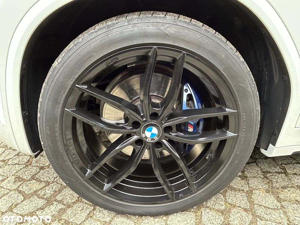 BMW X3 X3M - 32