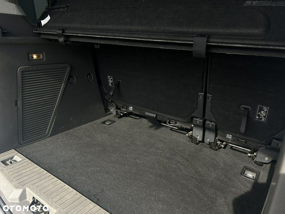 Ford Tourneo Connect - 38