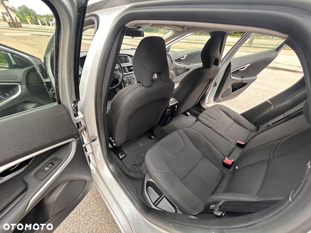 Volvo V40 D2 Drive-E Kinetic - 12