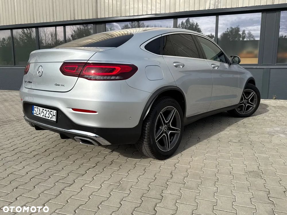 Mercedes-Benz GLC 200 d 4Matic 9G-TRONIC AMG Line Plus - 38