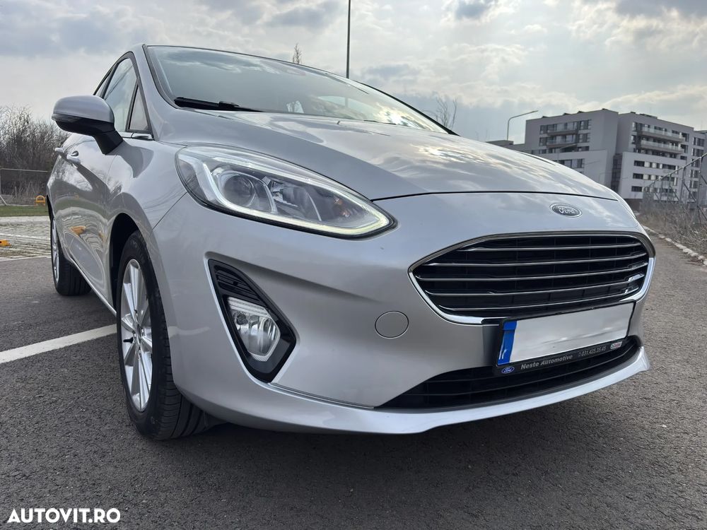 Ford Fiesta 1.0 EcoBoost Powershift Titanium - 1