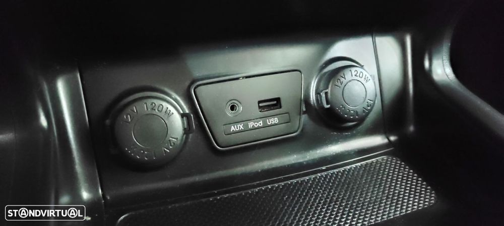 Hyundai ix35 2.0 CRDi E-VGT Comfort - 32