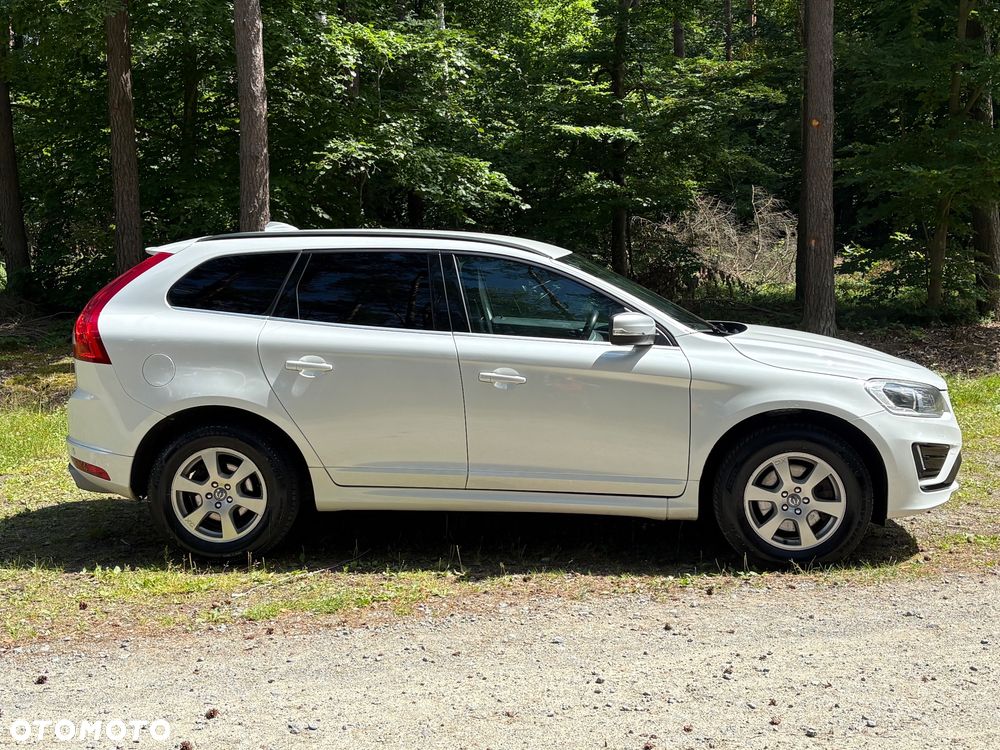 Volvo XC 60 D4 Geartronic RDesign - 22