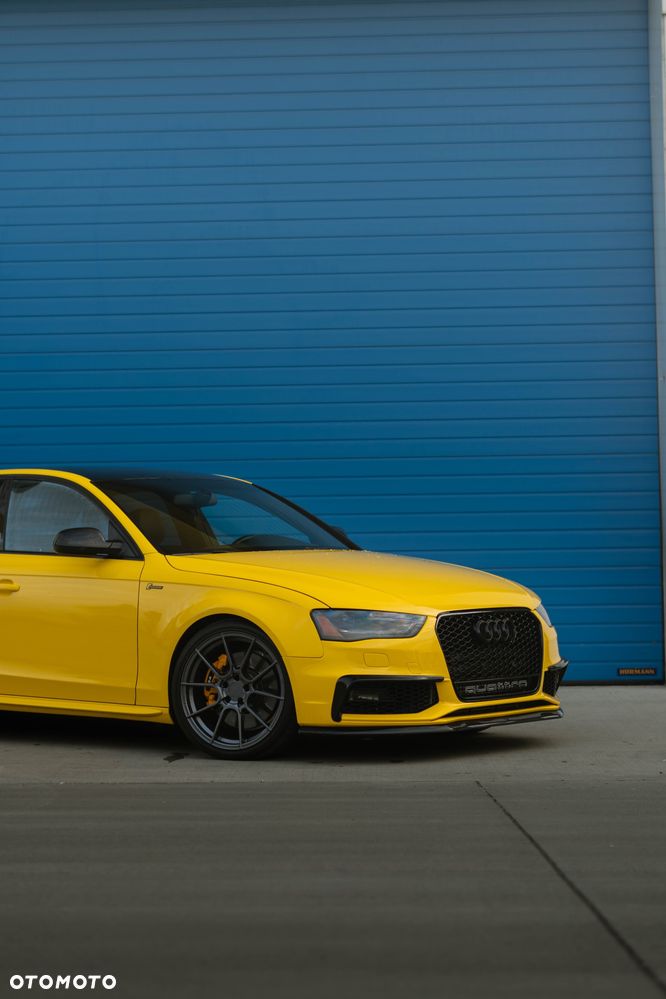 Audi A4 Limousine - 14