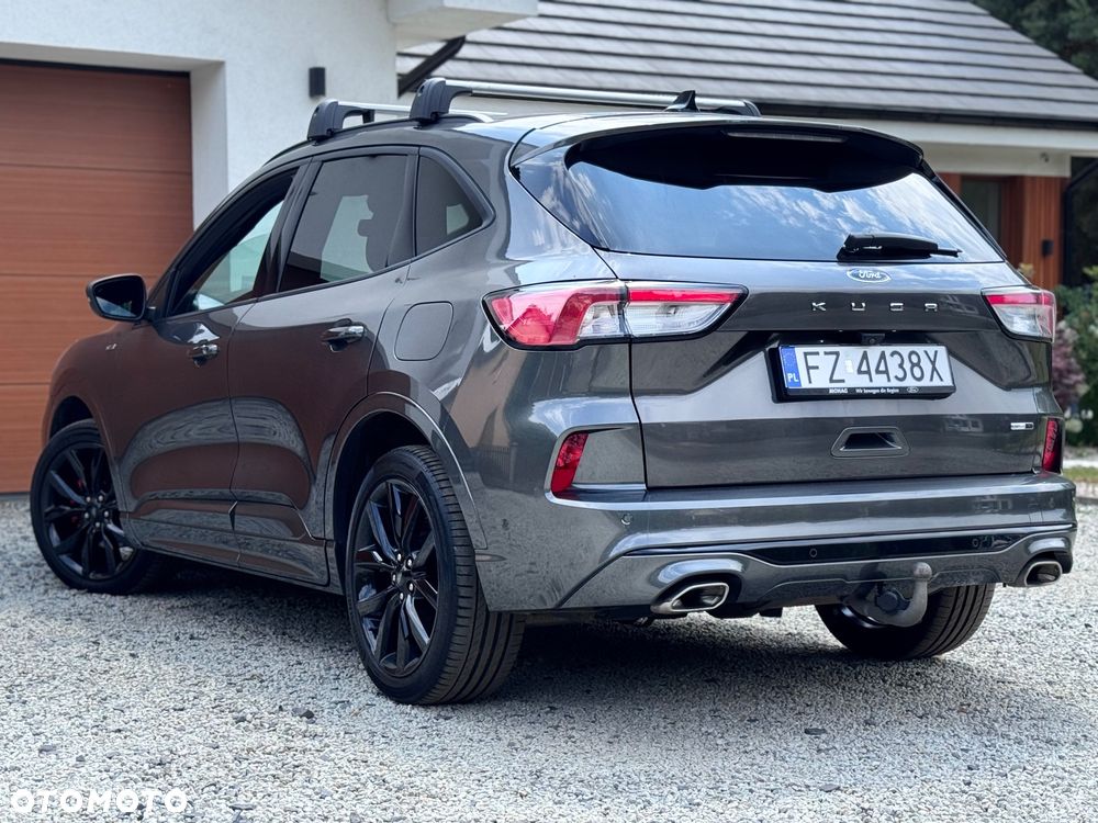 Ford Kuga 2.0 TDCi 4x4 ST-Line - 39