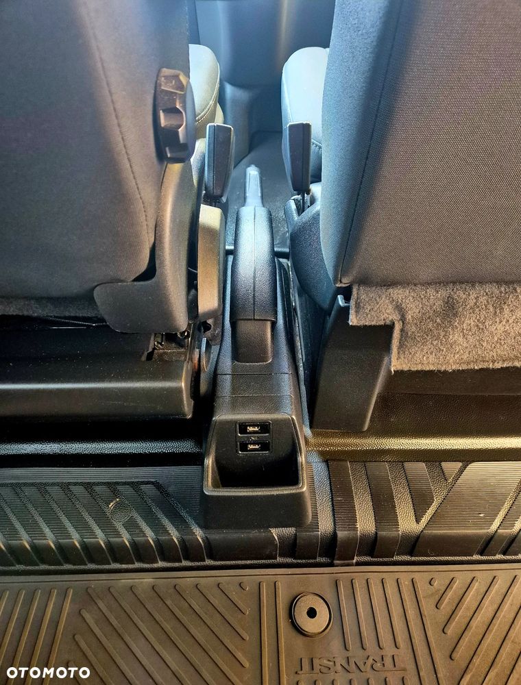 Ford Transit Custom - 13