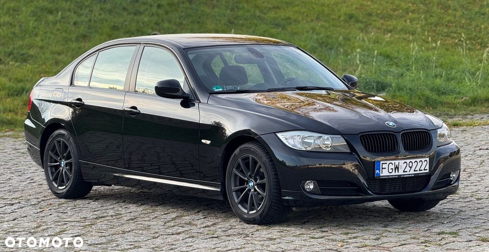 BMW Seria 3 318d - 6