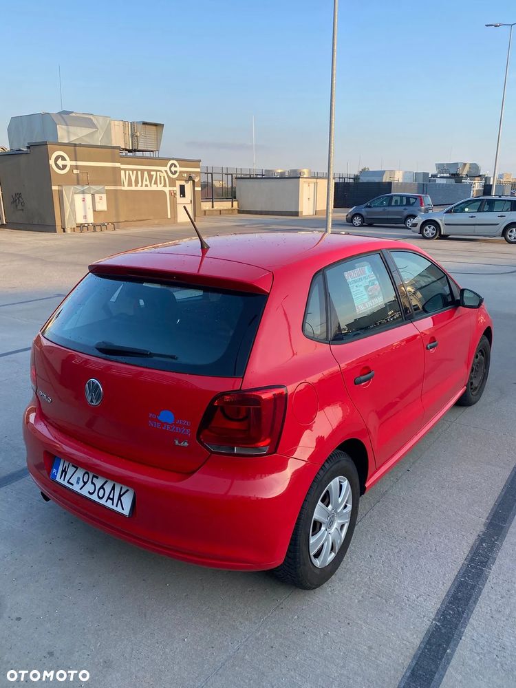 Volkswagen Polo 1.4 16V Trendline - 3