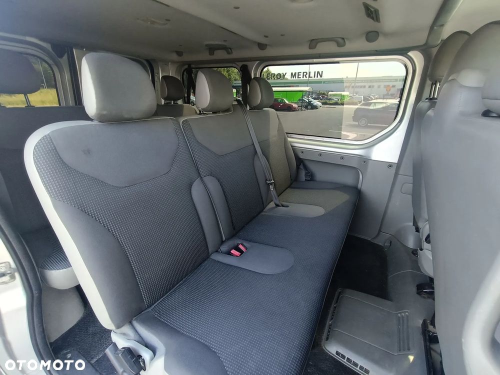 Opel Vivaro - 9