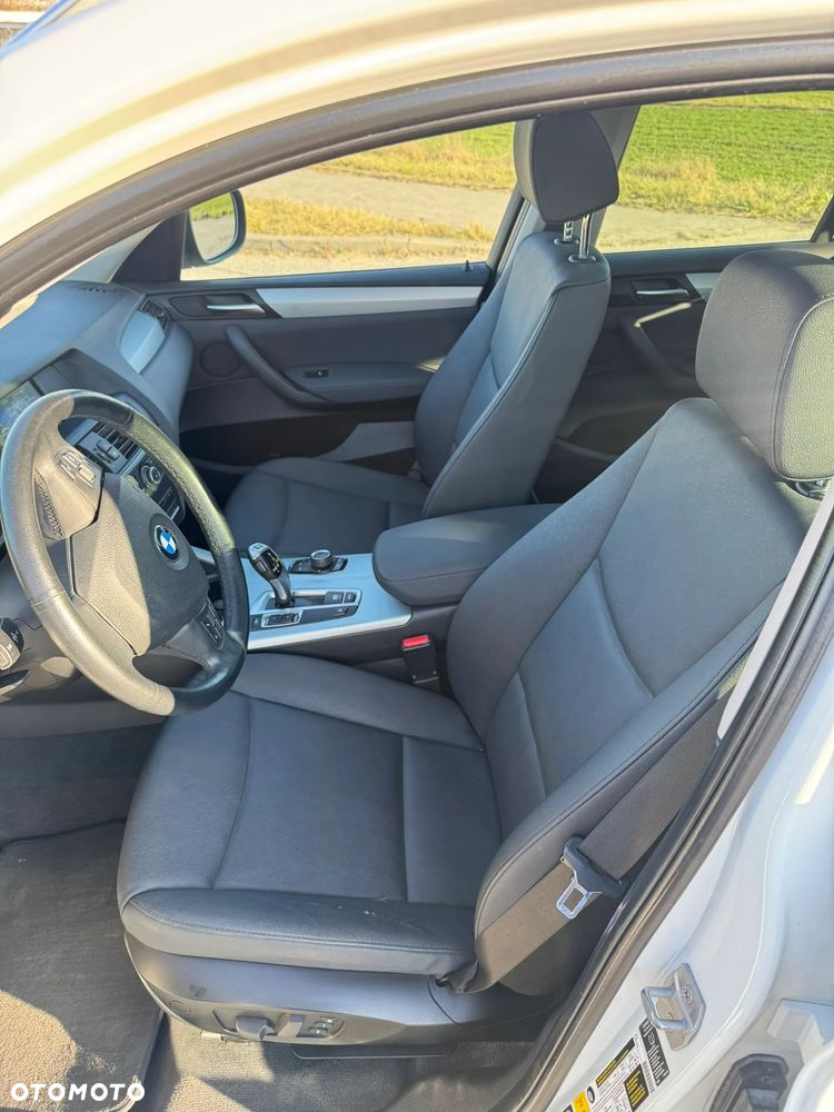 BMW X3 xDrive28i - 9