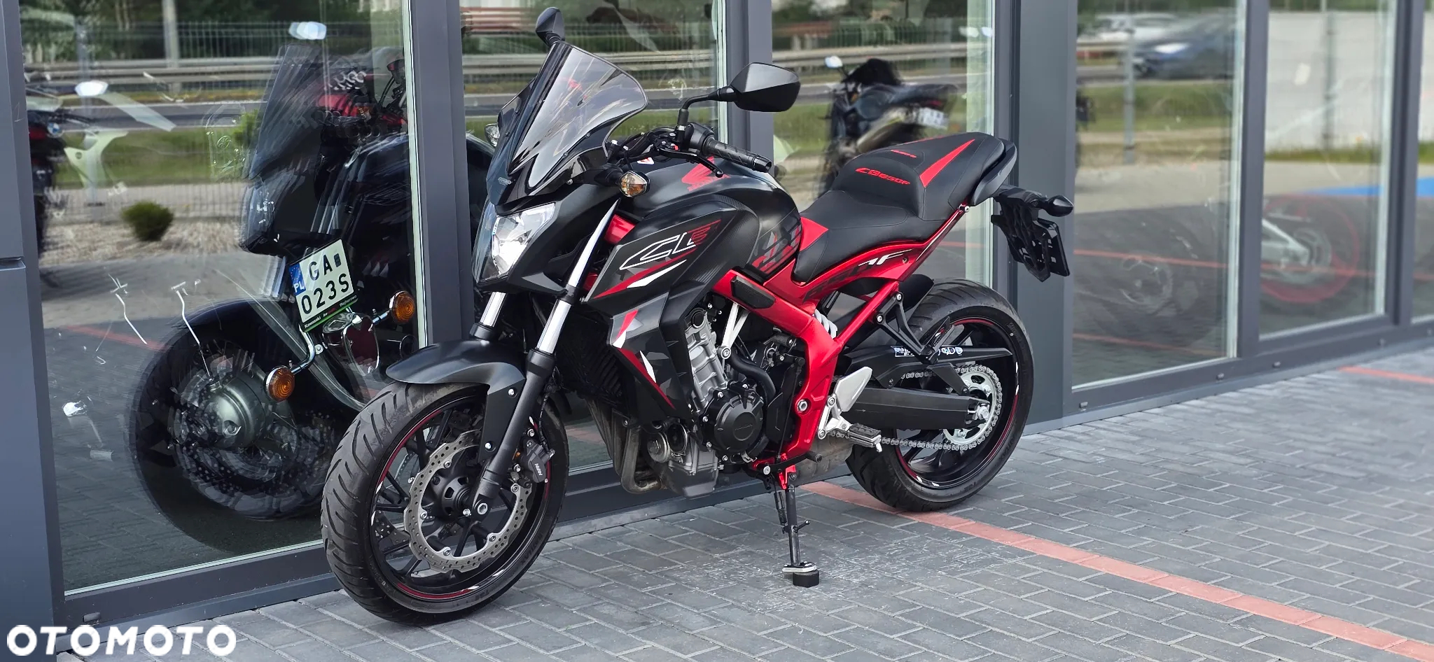 Honda CB - 24