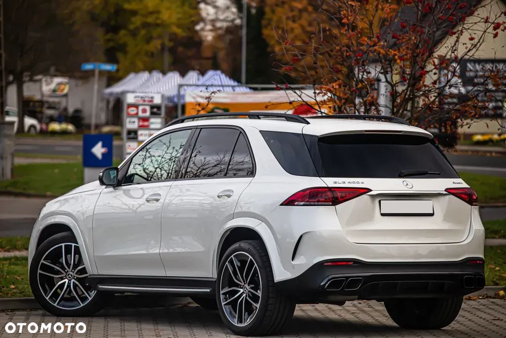 Mercedes-Benz GLE 400 d 4Matic 9G-TRONIC AMG Line - 12