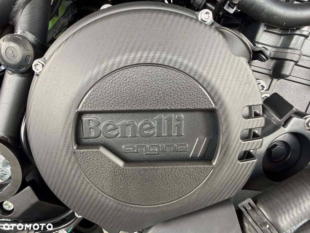 Benelli 752 S - 17