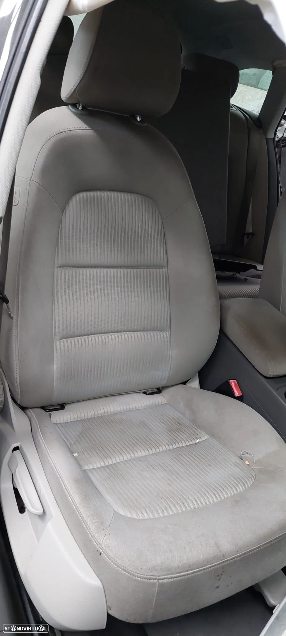 AUDI A4 PARA PEÇAS - 9