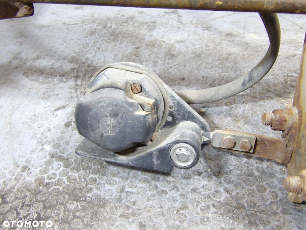 OPEL INSIGNIA A KOMBI HAK DO PRZYCZEPY - 3