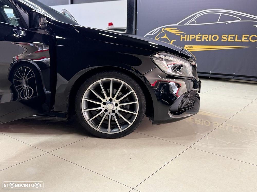 Mercedes-Benz A 180 AMG Line - 12