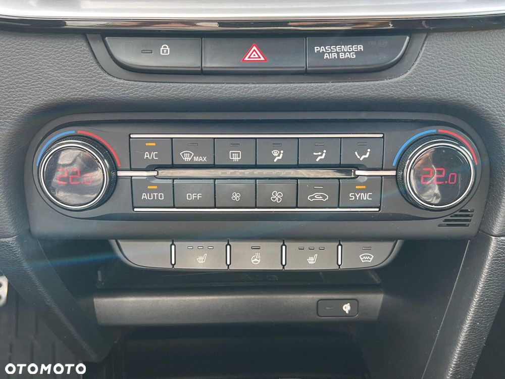 Kia XCeed - 23