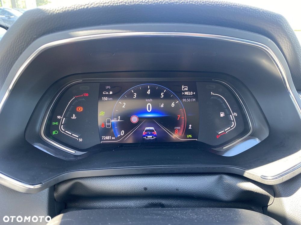 Renault Captur - 21