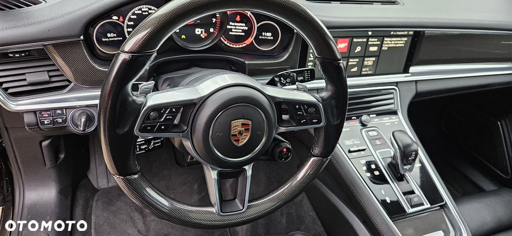 Porsche Panamera Turbo - 39