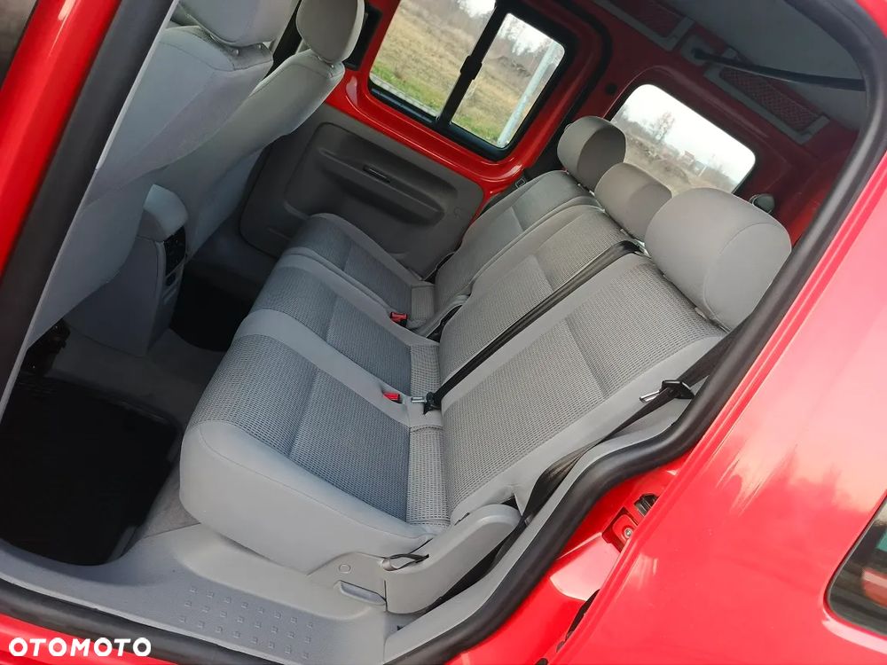 Volkswagen Caddy 1.9 Life Family (7-Si.) - 24