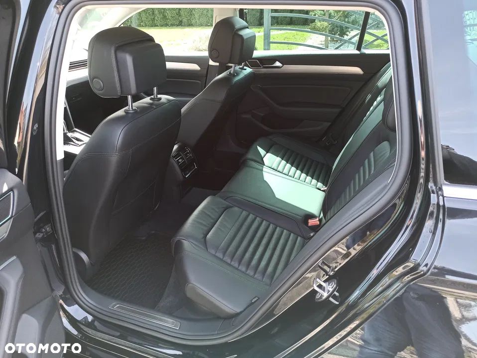 Volkswagen Passat 2.0 TDI BMT SCR 4Mot Highline DSG7 - 11