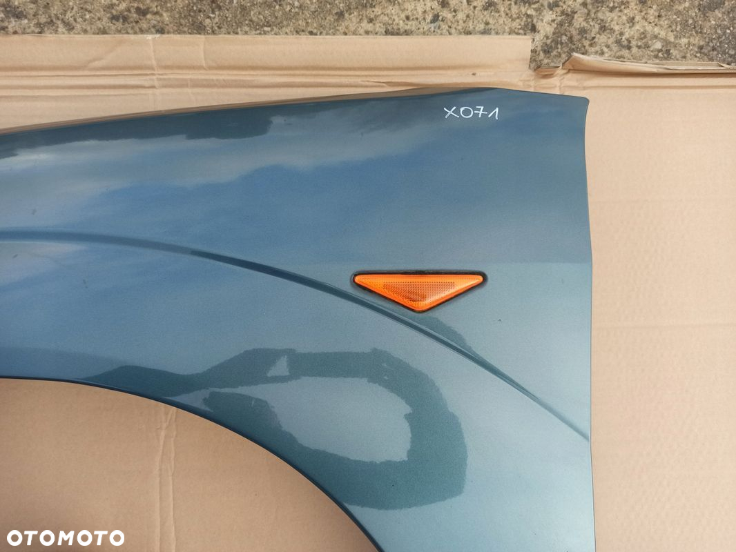 Błotnik lewy przód FORD FOCUS MK1 98-04 kolor X1 - 5