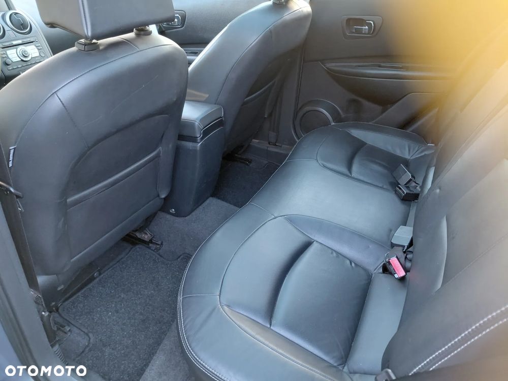 Nissan Qashqai 2.0 dCi 4 x 4 DPF tekna - 3