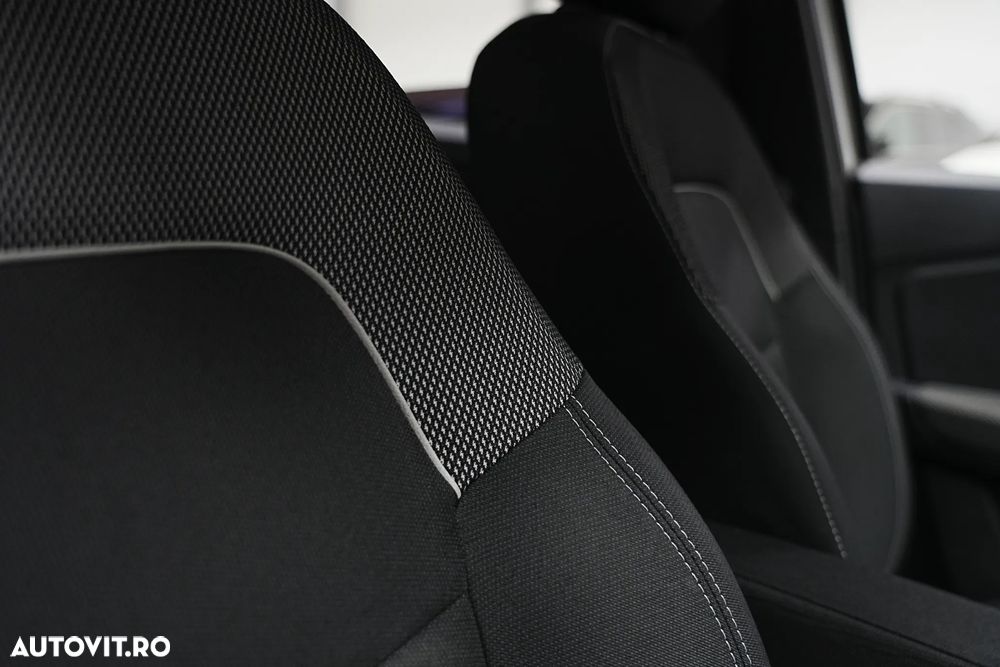 Dacia Logan TCe 90 MT6 Comfort - 17