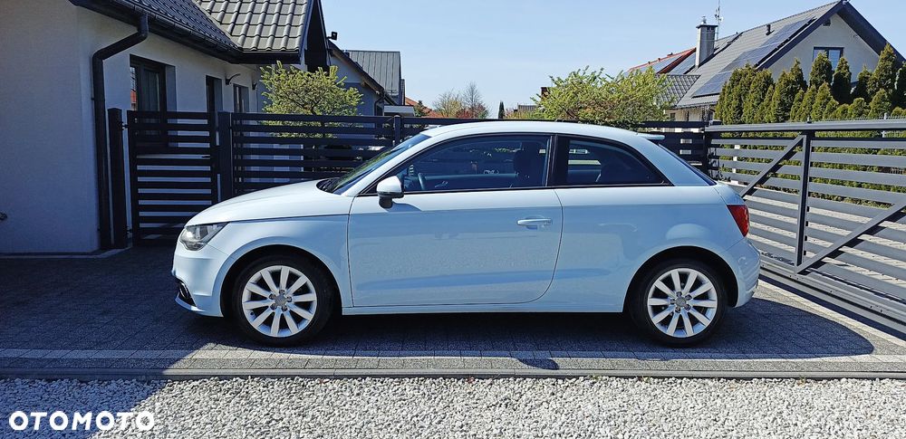 Audi A1 Sportback 1.2 TFSI Attraction - 4