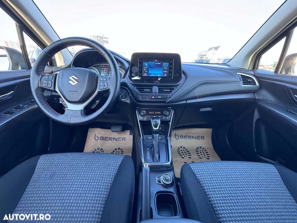 Suzuki S-Cross 1.5 AllGrip HEV Passion - 21