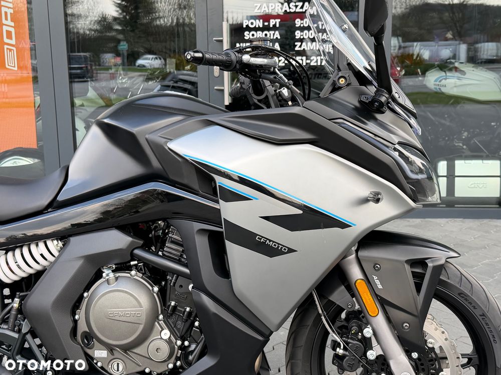 CFMoto 650 MT - 9