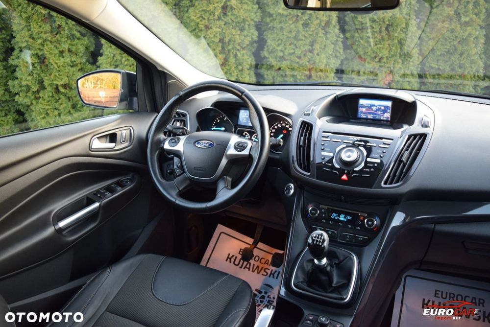 Ford Kuga 2.0 TDCi 2x4 Titanium - 13