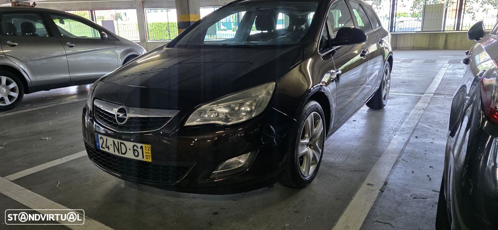 Opel Astra Sports Tourer 1.3 CDTi Cosmo S/S - 2
