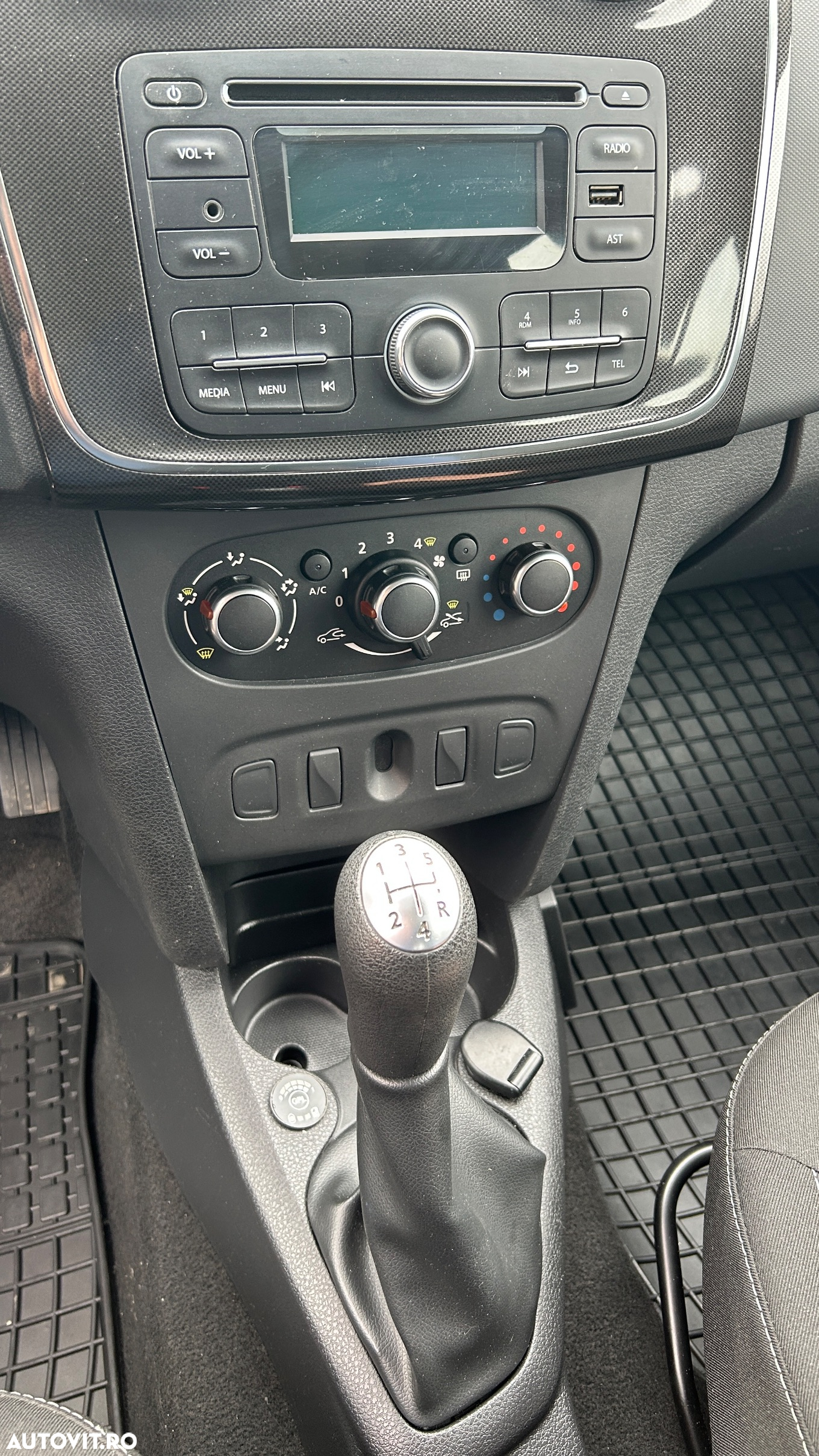 Dacia Logan MCV 0.9 TCe GPL Ambiance - 16